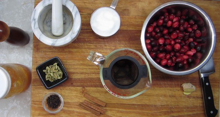 Fresh Berry Cranberry Sauce